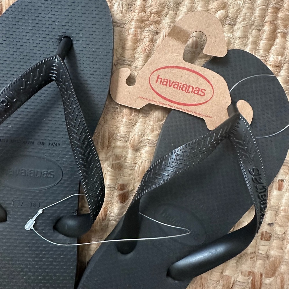 Havaianas Classic Black Sandals